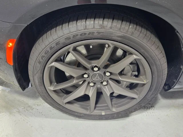 New 2026 Diamond Black Crystal Pearlcoat Dodge Scat Pack image 15