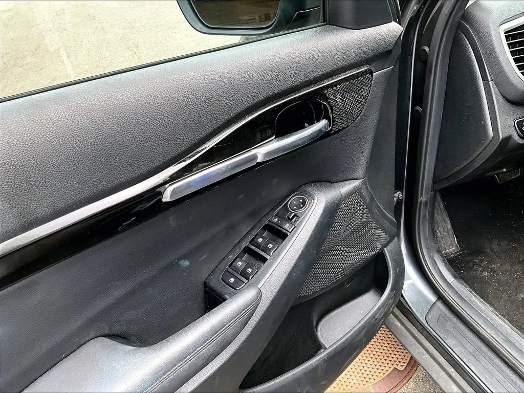 Used 2024 Gray Kia S image 10