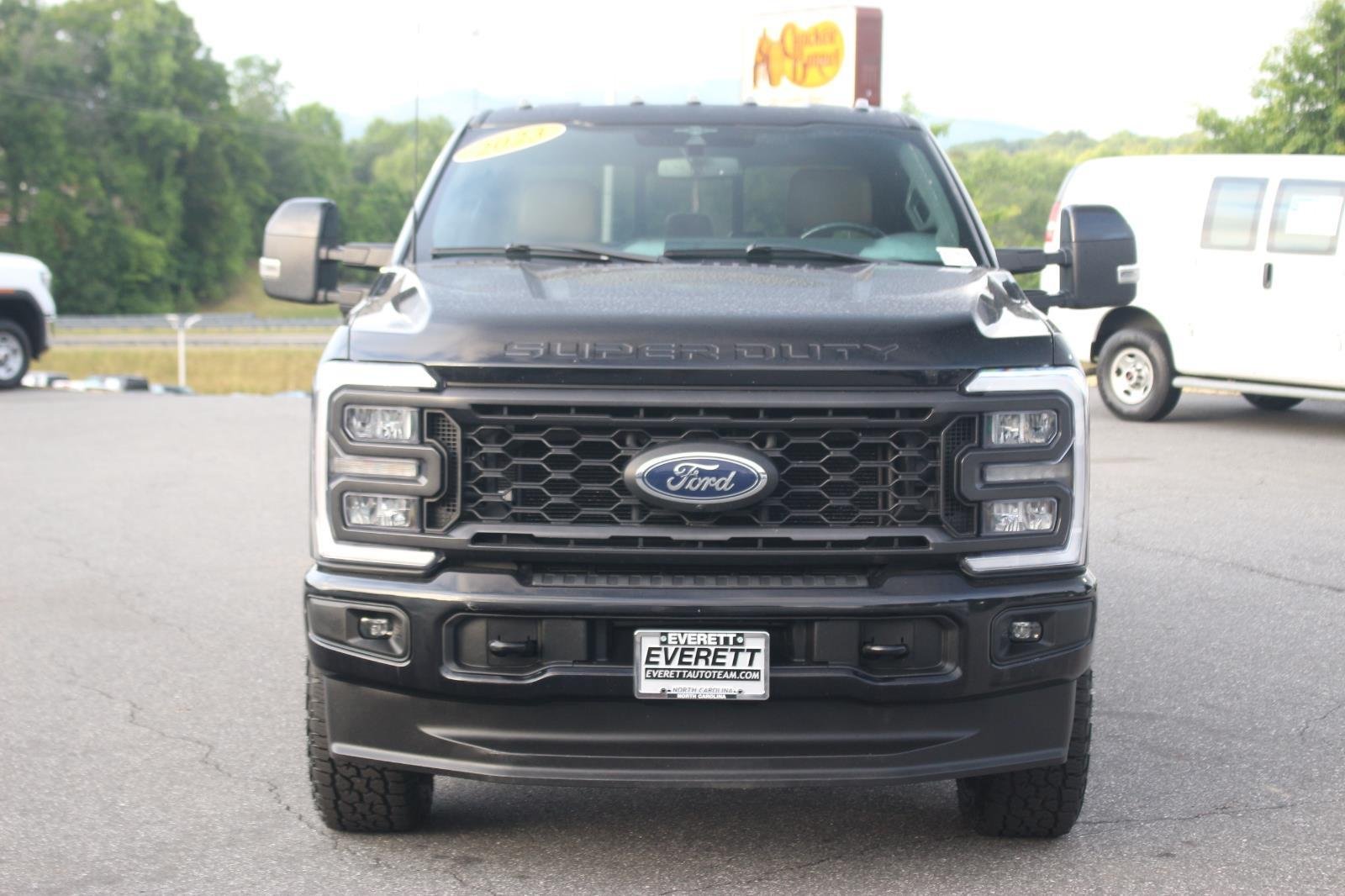 Used 2023 Black Ford XL image 2
