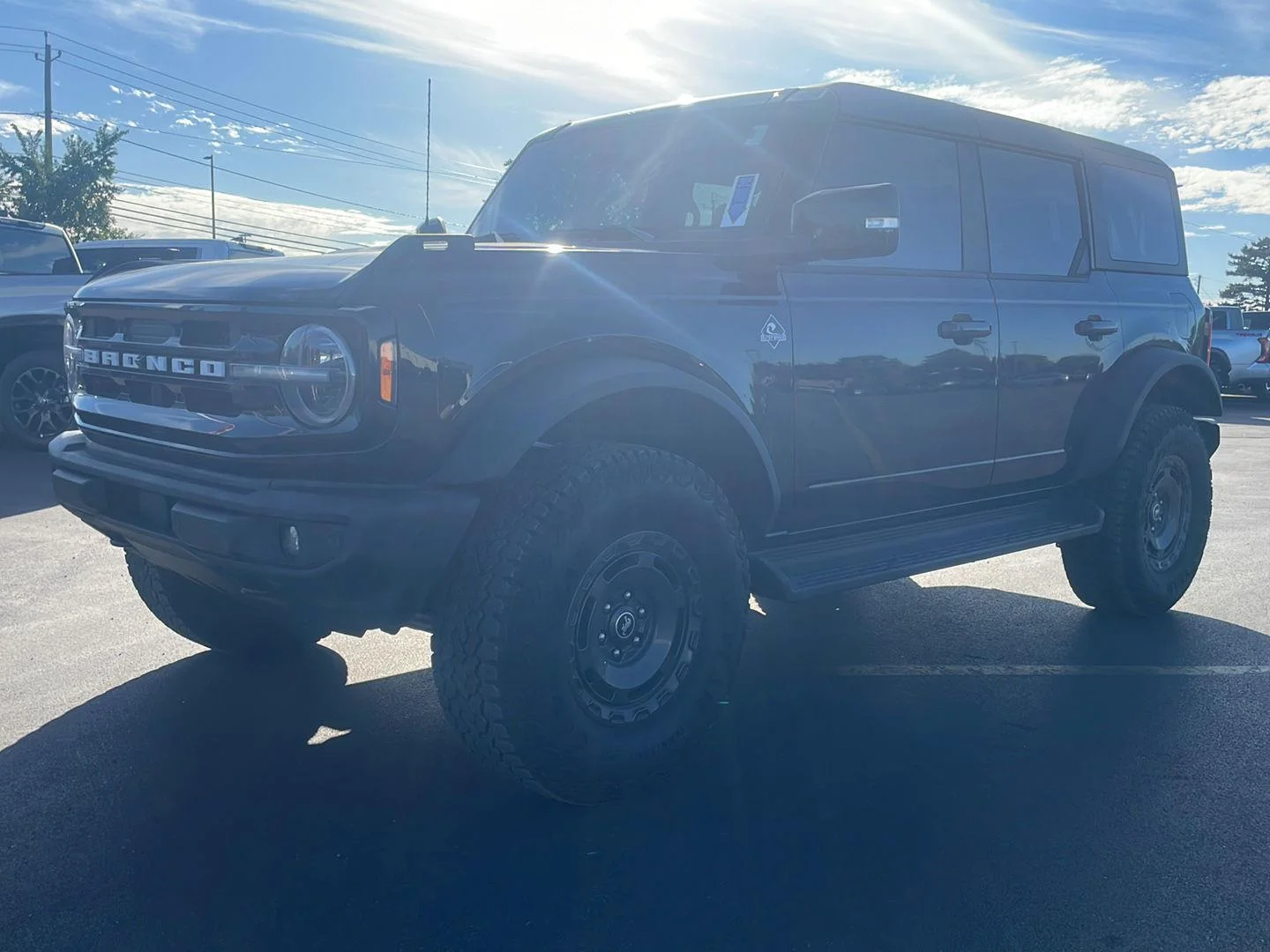 Used 2025 Shadow Black Ford Outer Banks image 9