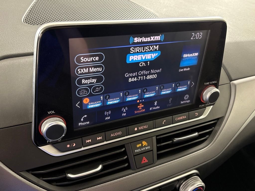 Used 2024 Silver Nissan 2.5 SR image 35