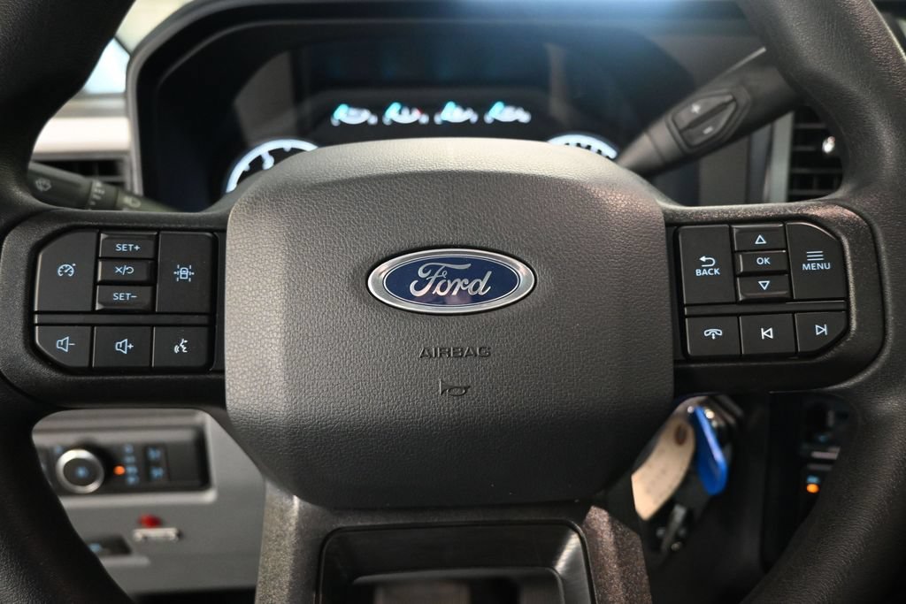 New 2026 Oxford White Ford XL image 12