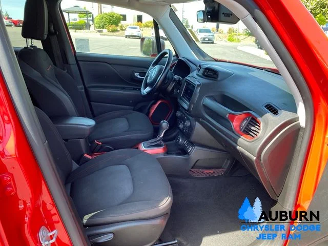 Used 2020 Red Jeep Trailhawk image 13