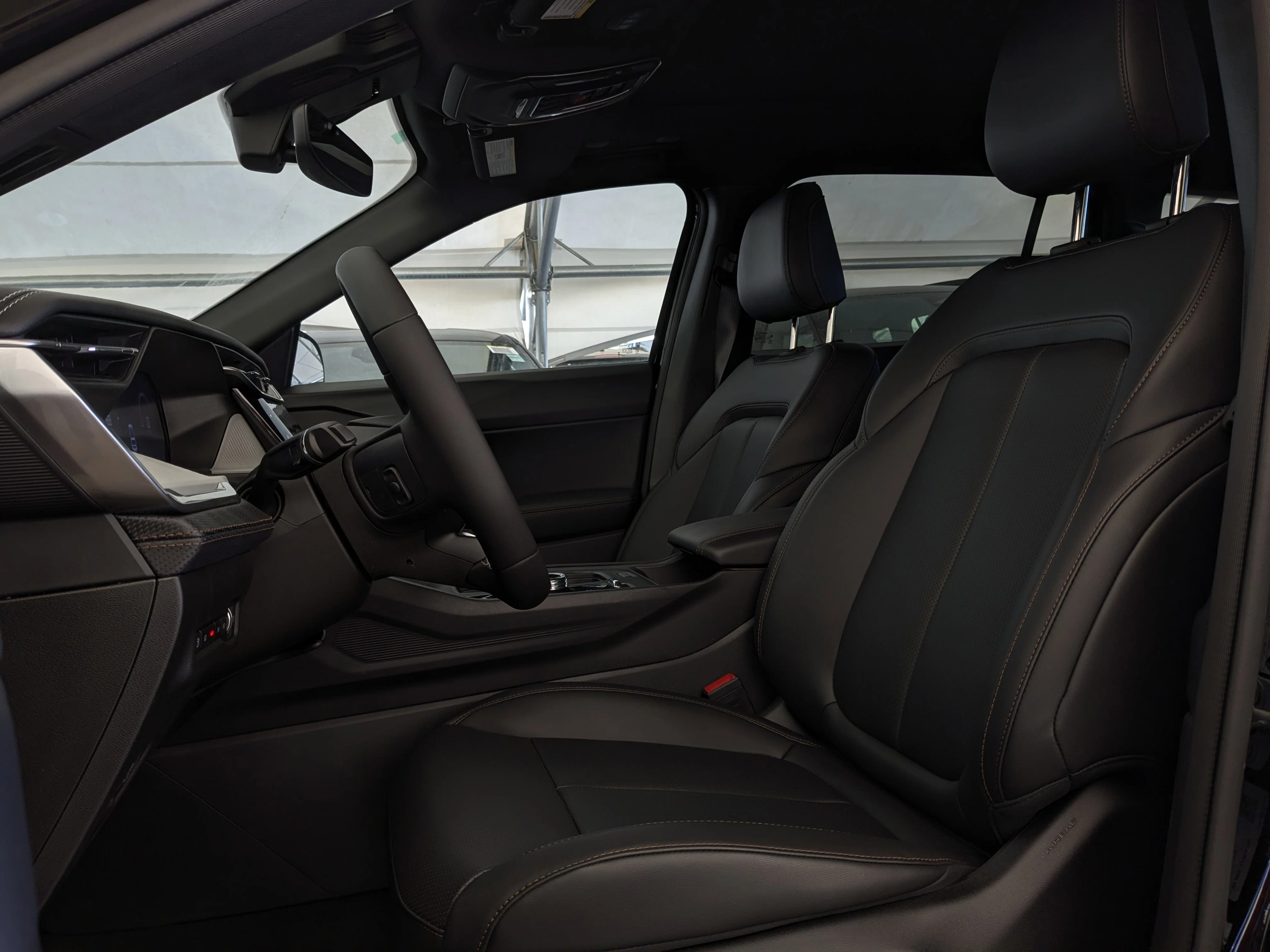 New 2026 Black Jeep Limited - - Limited Pkg (23G) - Mopar Interior Protection Pkg - Dual?Pane Panoramic Sunroof - Compac image 15