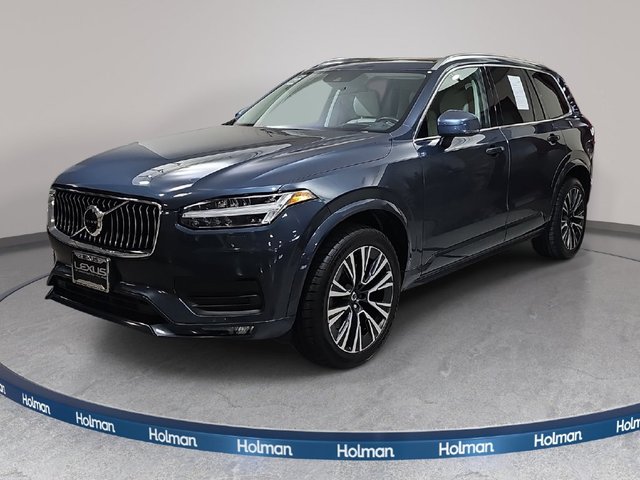 2022 Volvo XC90 T6 Momentum
