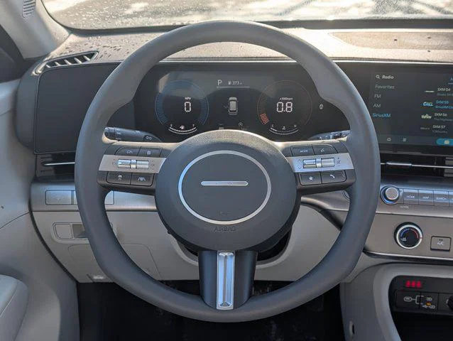 New 2026 Atlas White Hyundai SE AWD image 11