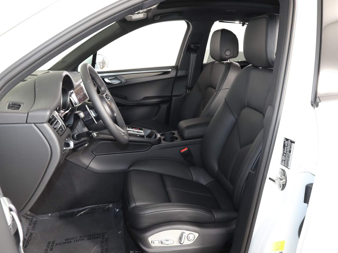 Certified Used 2025 WHITE Porsche  image 5