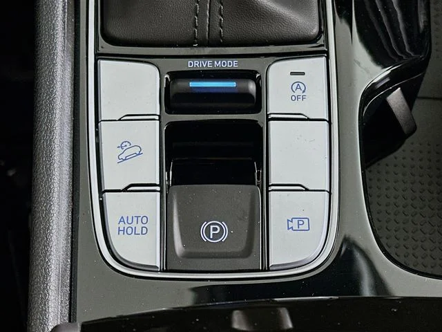 New 2026 Hyundai TUCSON XRT