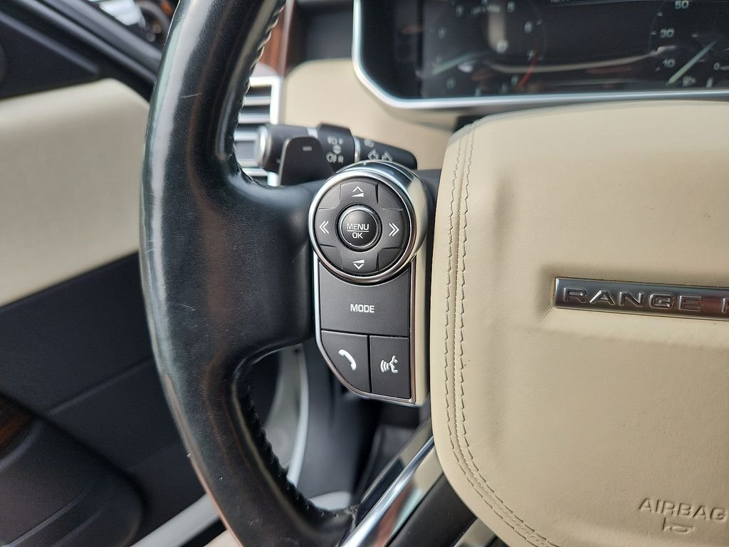Used 2016 Fuji White Land Rover 3.0L V6 Supercharged HSE image 22