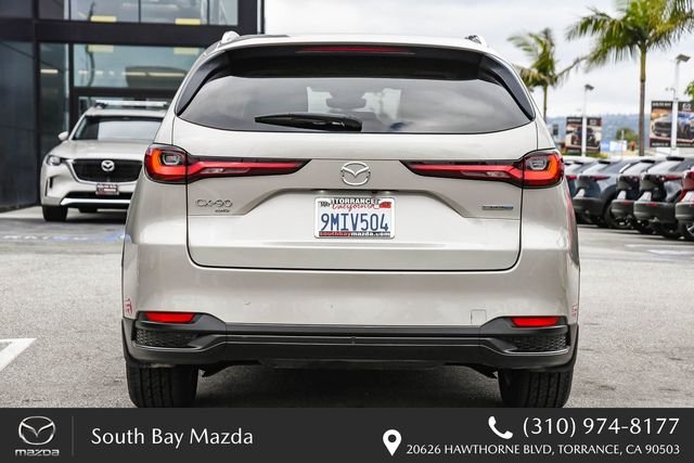 Certified Used 2024 Silver Mazda Preferred image 7