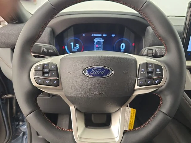 New 2027 Vapor Blue Metallic Ford Active image 36