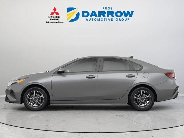 Used 2023 Gray Kia GT image 2