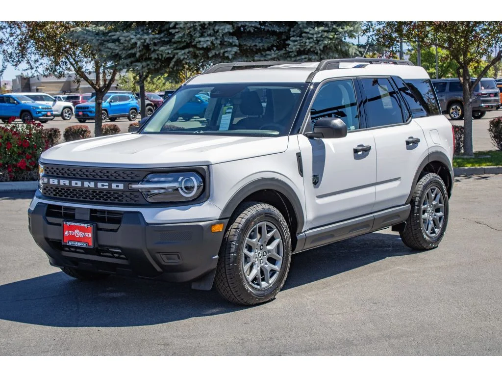 New 2026 OXFORD WHITE Ford Big Bend image 4