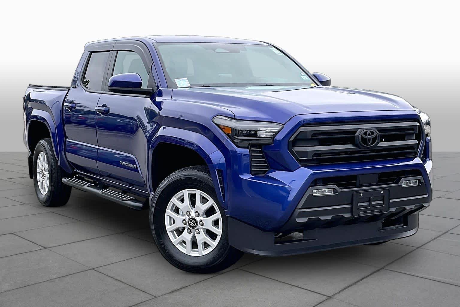 Used 2025 Blue Crush Metallic Toyota SR5 image 2