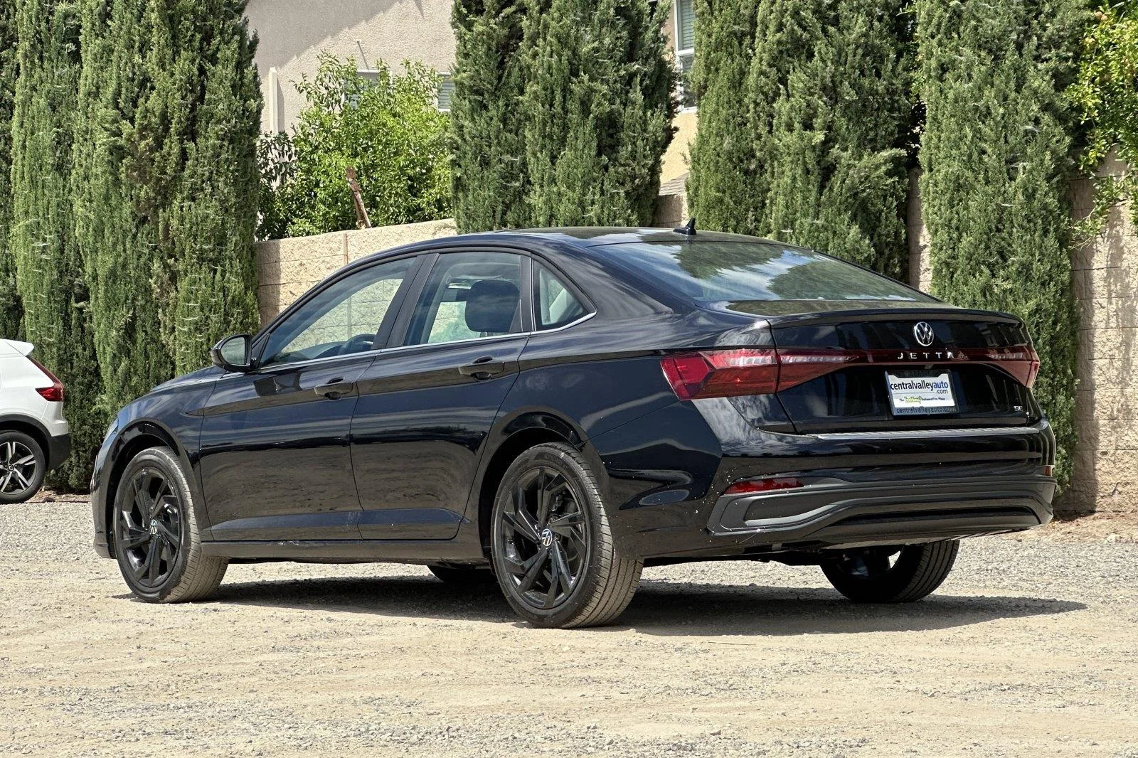 New 2026 Deep Black Pearl Volkswagen SE image 6