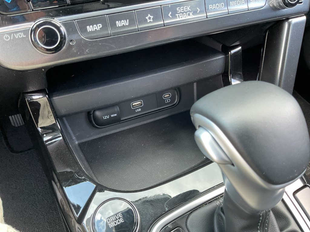Certified Used 2024 Clear White/Black Roof Kia S image 30
