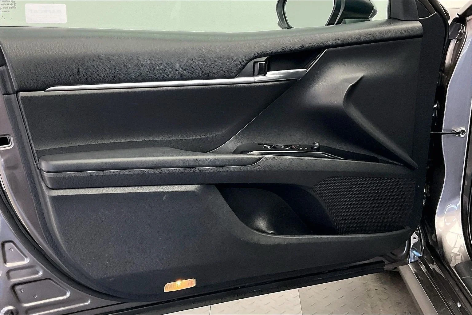 Used 2019 Predawn Gray Mica Toyota LE image 21