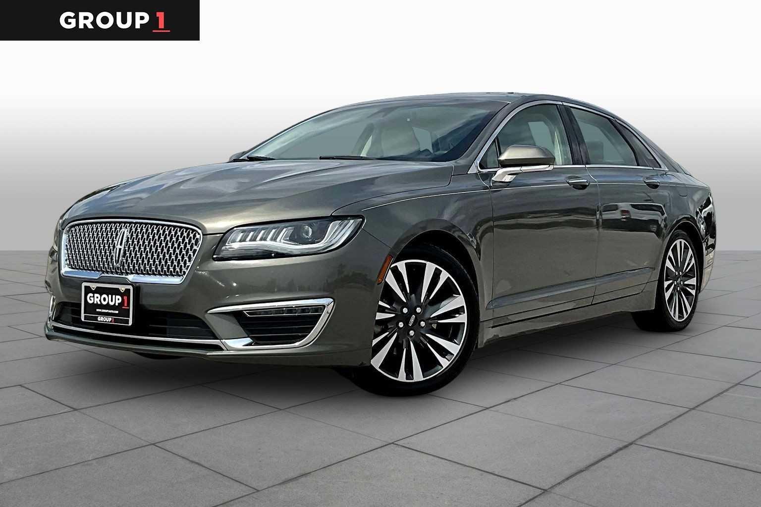 2017 Lincoln MKZ Select