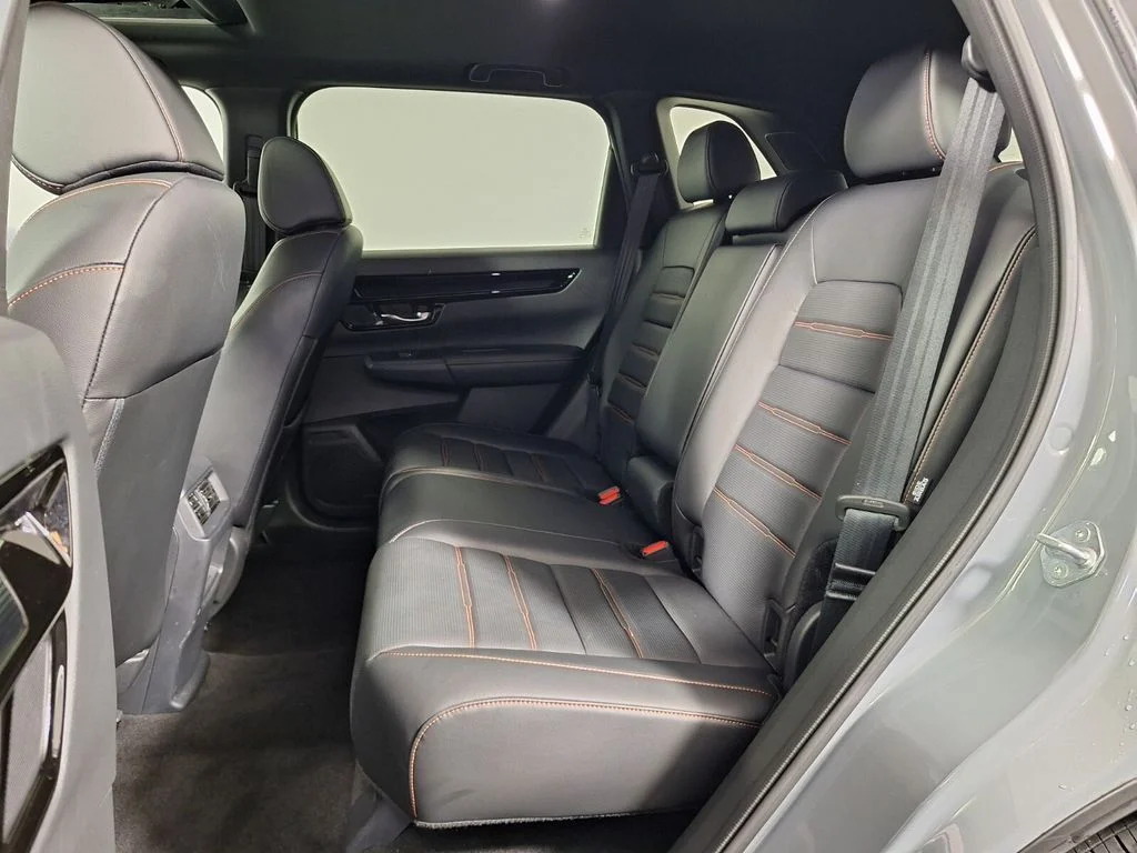 2025 Honda CR-V Sport Touring - Photo 24