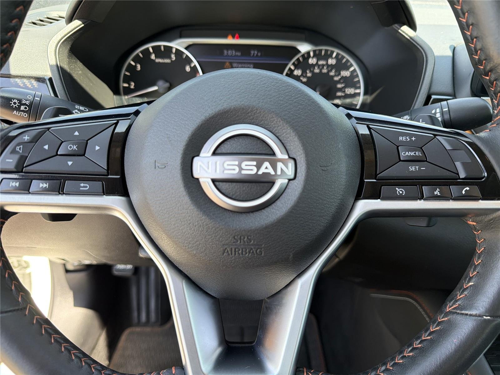 Used 2024 Pearl White Tricoat Nissan 2.5 SR image 13