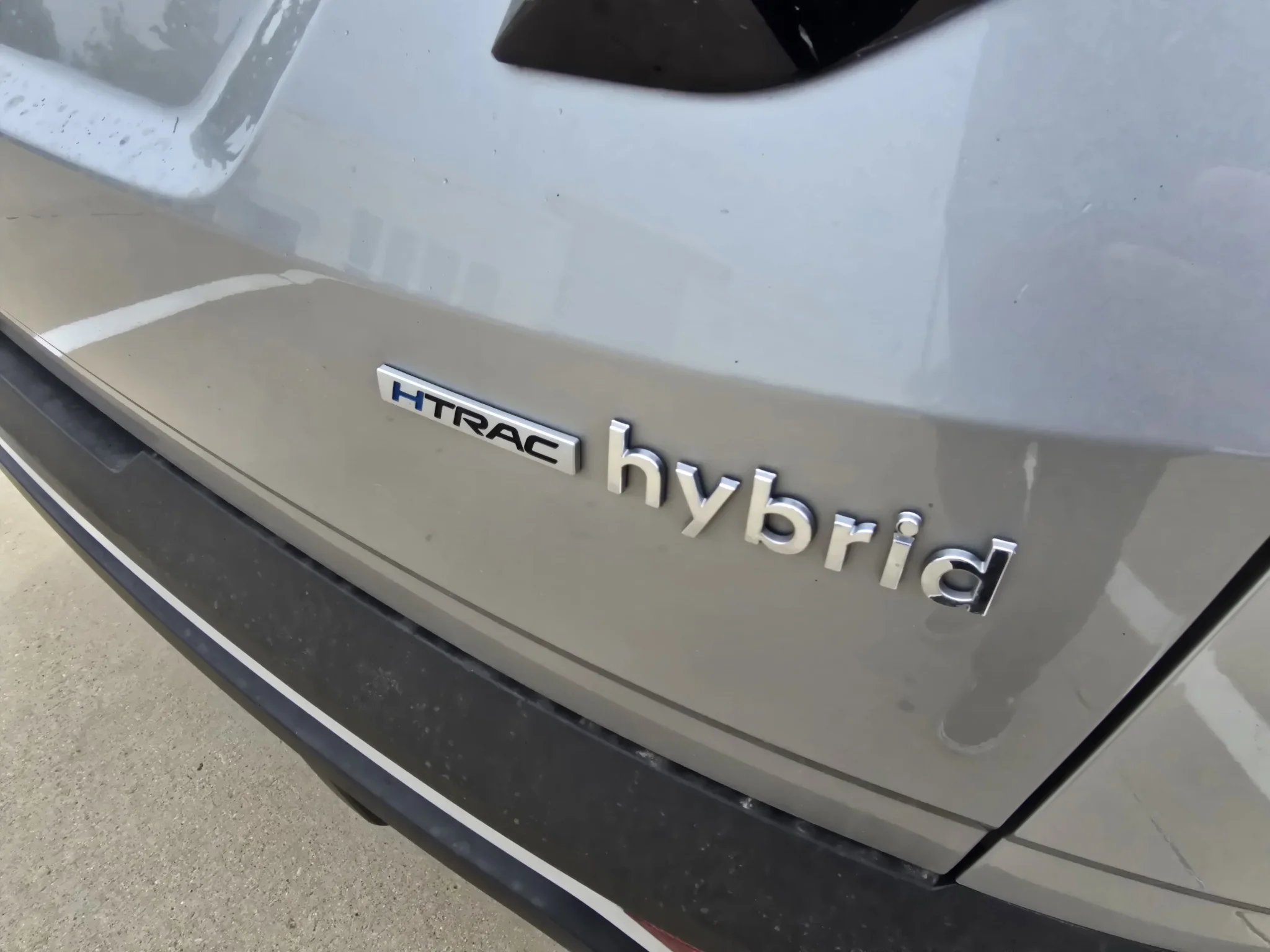 Used 2023 Shimmering Silver Hyundai Blue image 12