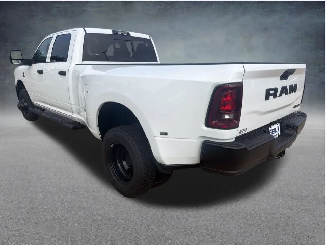 New 2027 Bright White Clear-Coat Exterior Paint RAM Tradesman image 5
