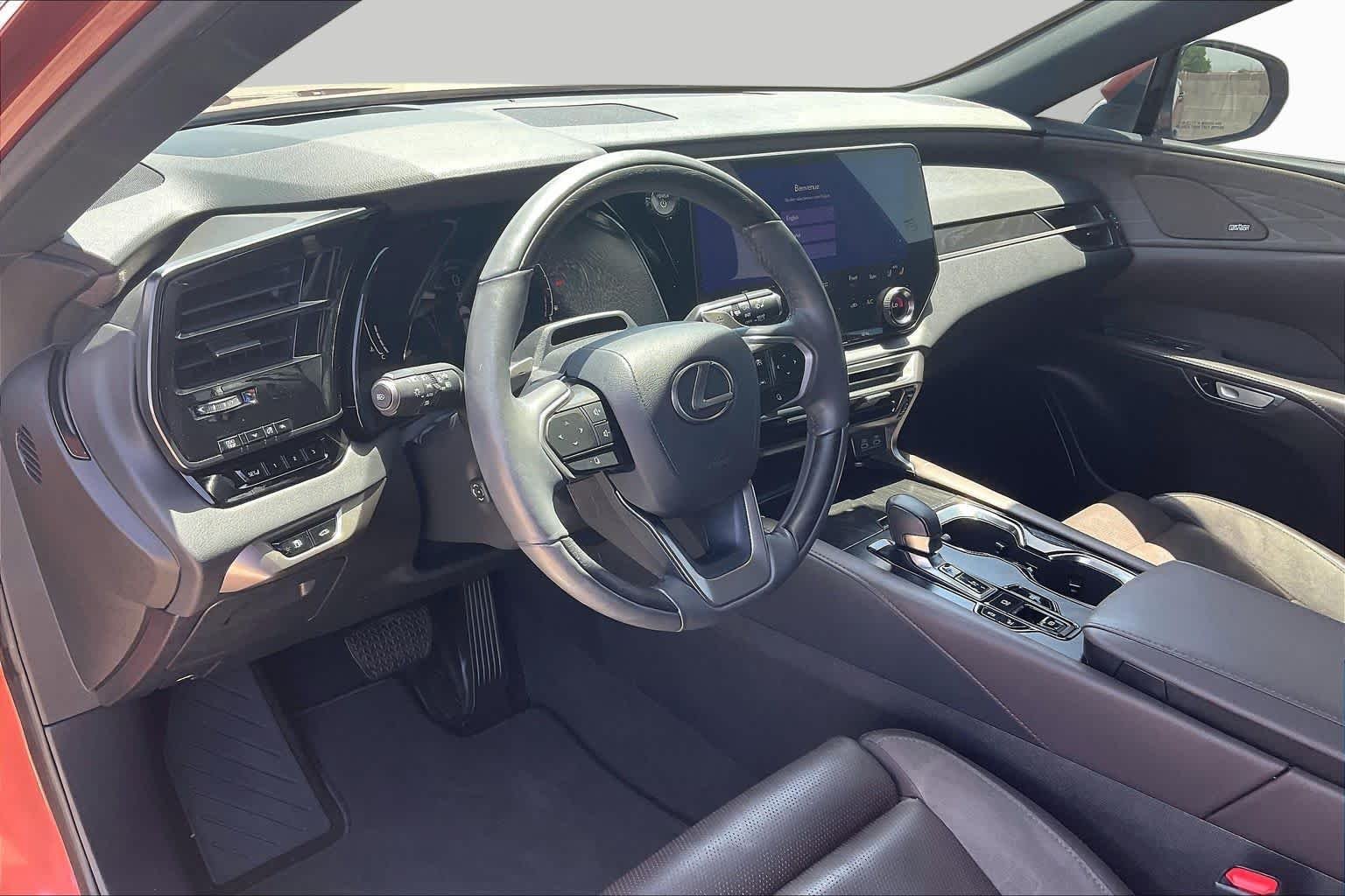 Used 2023 Copper Crest Lexus Luxury image 16