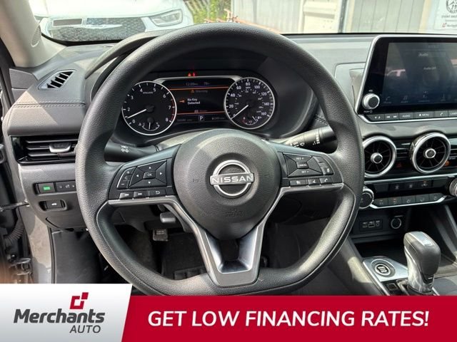 Used 2024 Gray Nissan SV image 8