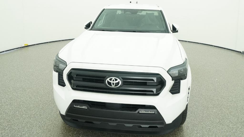 New 2026 Ice Cap Toyota SR5 image 2