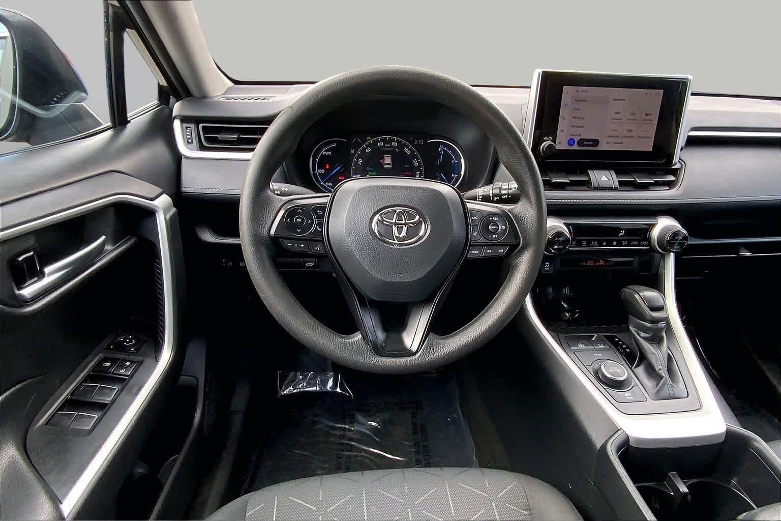 Used 2024 Magnetic Gray Metallic Toyota Hybrid XLE image 6