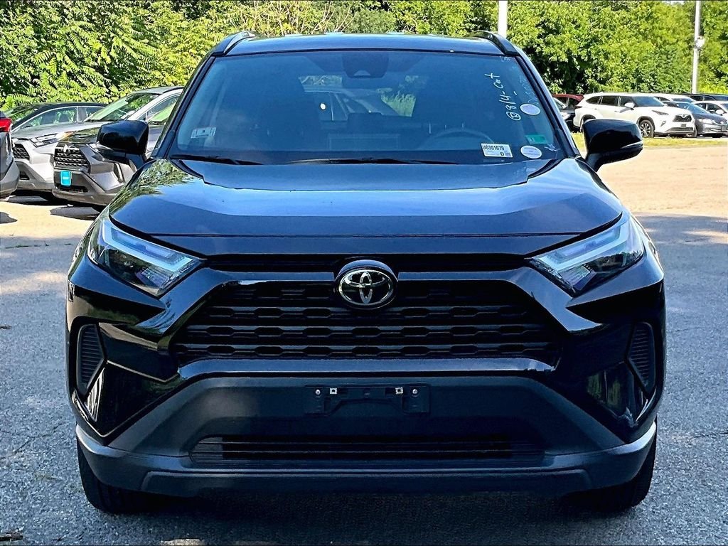 Used 2025 Black Toyota XLE image 2
