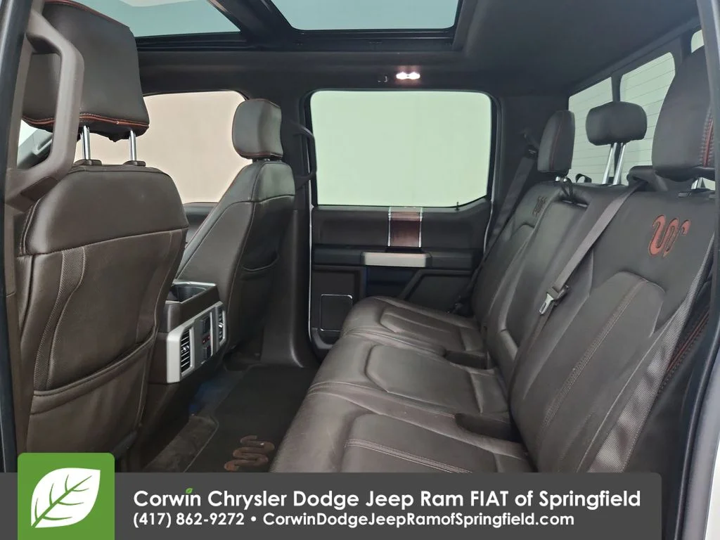Used 2015 White Ford King Ranch image 29