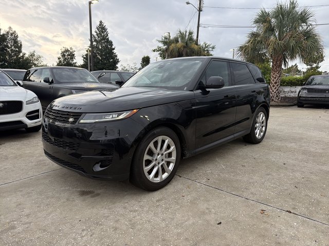 2025 Land Rover Range Rover Sport SE
