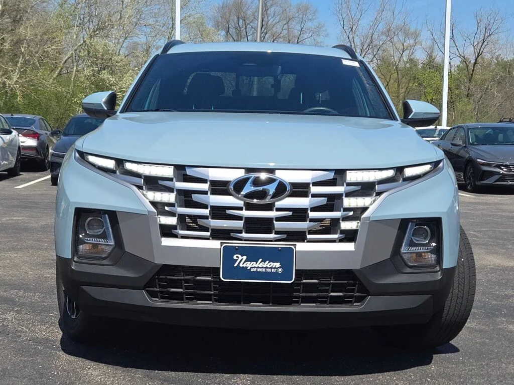 Used 2023 Blue Hyundai SEL image 4