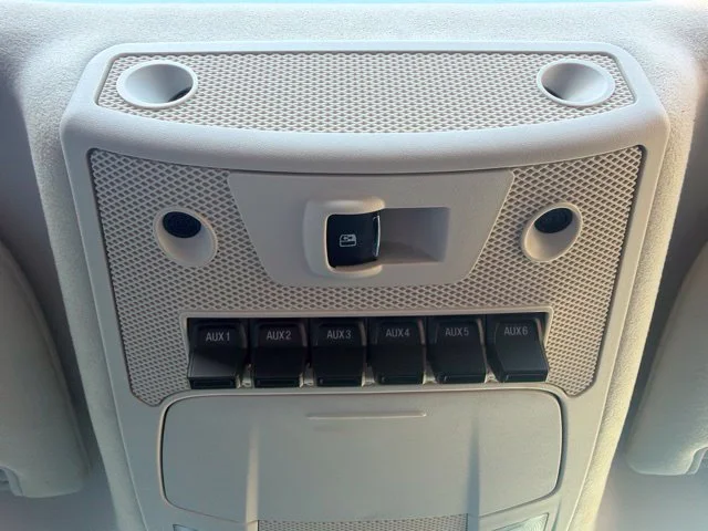 Used 2020 White Ford Limited image 29