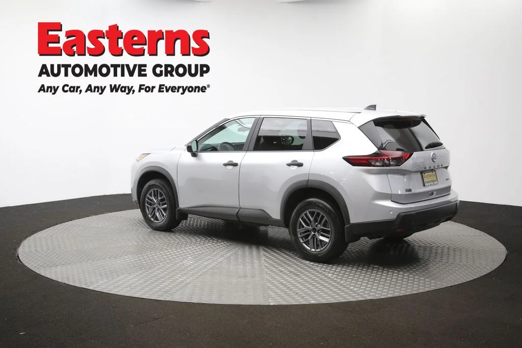 Used 2024 Silver Nissan S image 64