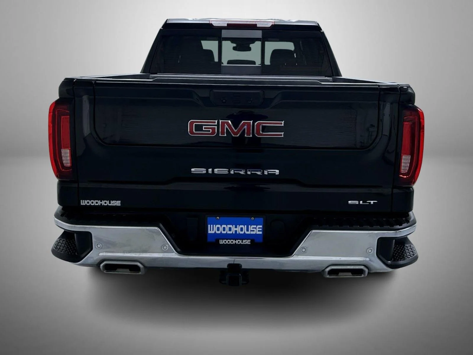 Used 2024 Black GMC SLT image 6