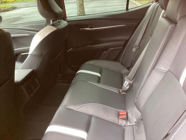 Certified Used 2025 SUPERSONIC RED Toyota  image 4