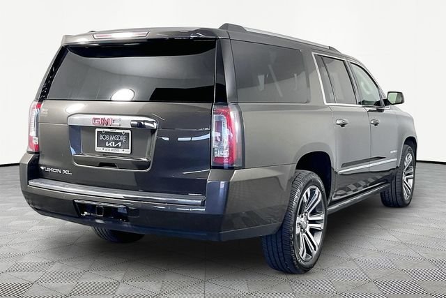 Used 2019 Gray GMC Denali image 6