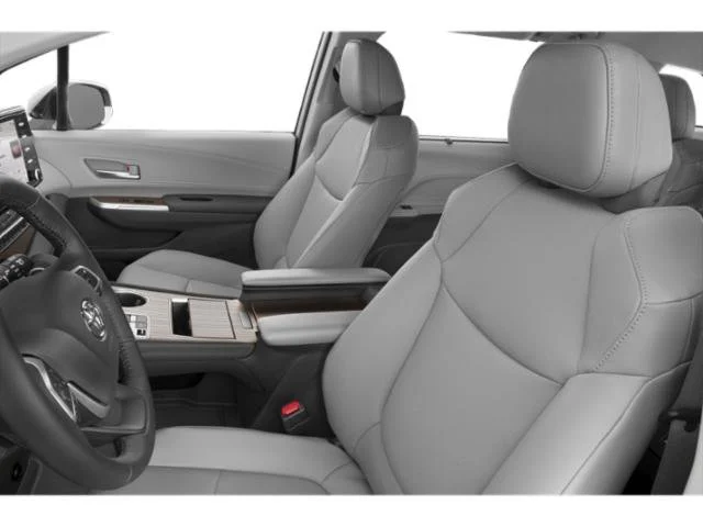 Used 2024 Pearl Toyota XLE image 9