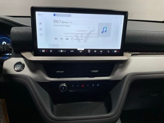New 2027 Vapor Blue Metallic Ford Active image 34