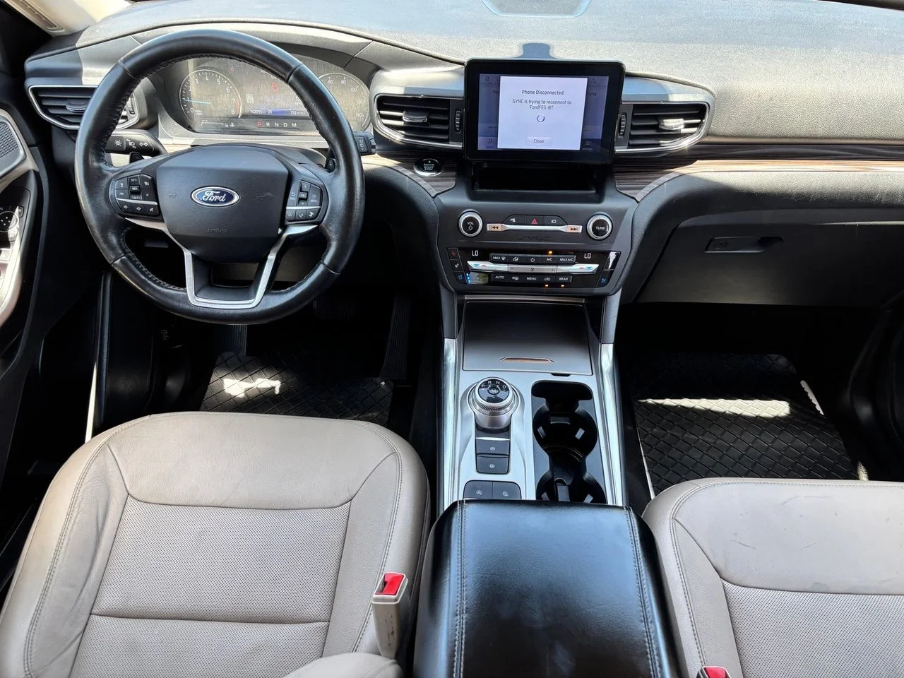 Used 2020 Magnetic Ford Limited image 12