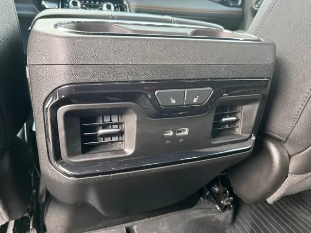 Used 2025 Summit White GMC AT4 image 20