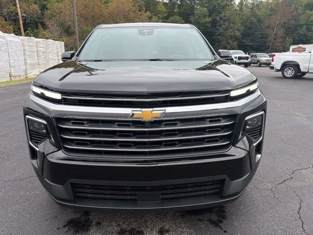 New 2027 Mosaic Black Metallic Chevrolet LT image 7