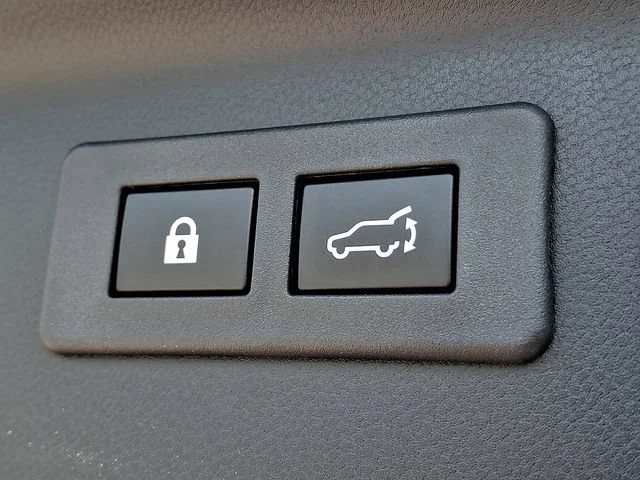 Used 2026 Blue Subaru Touring image 32
