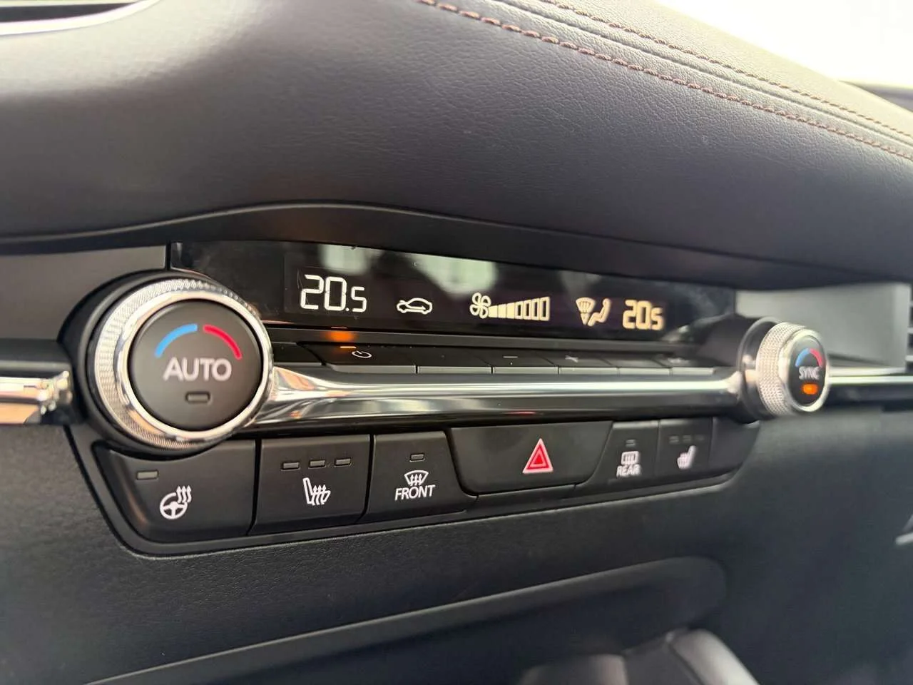 Certified Used 2023 Snowflake White Pearl Mazda GT image 18