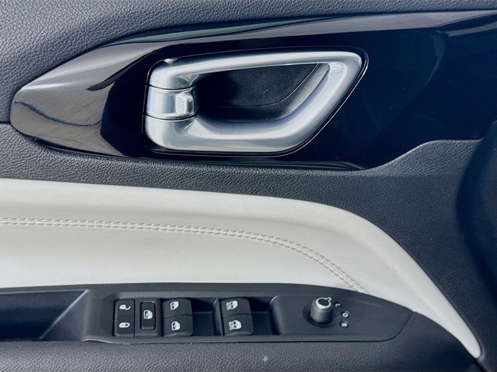 2025 Jeep Compass Limited - Photo 21