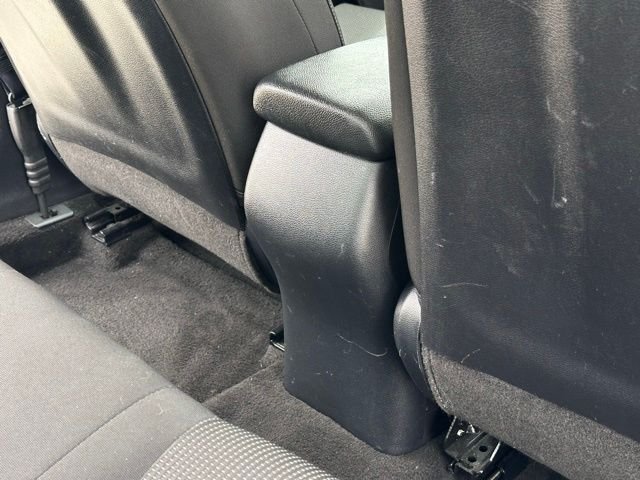 Used 2020 Clear White Kia LXS image 22