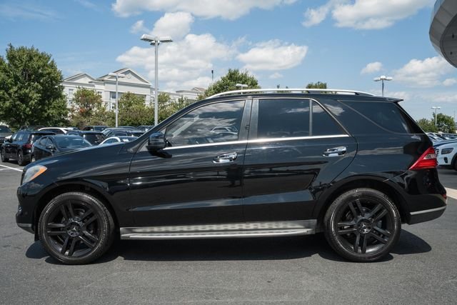 Used 2013 Black Mercedes-Benz ML 350 image 4