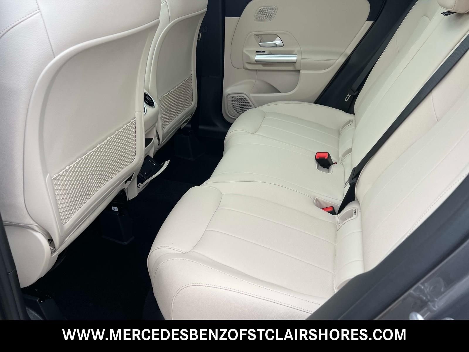New 2026 Mountain Grey Metallic Mercedes-Benz GLA 250 image 12
